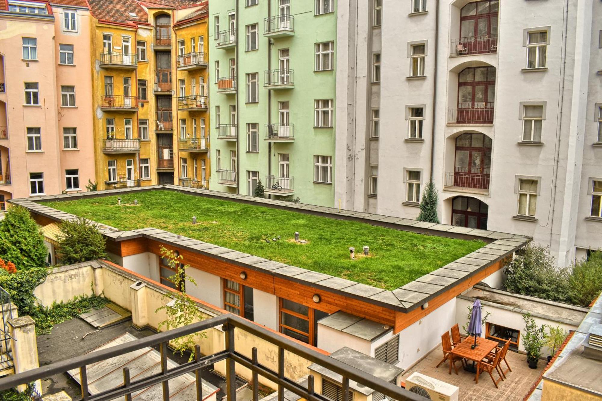 Milosrdnych Apartments Praga Habitación foto